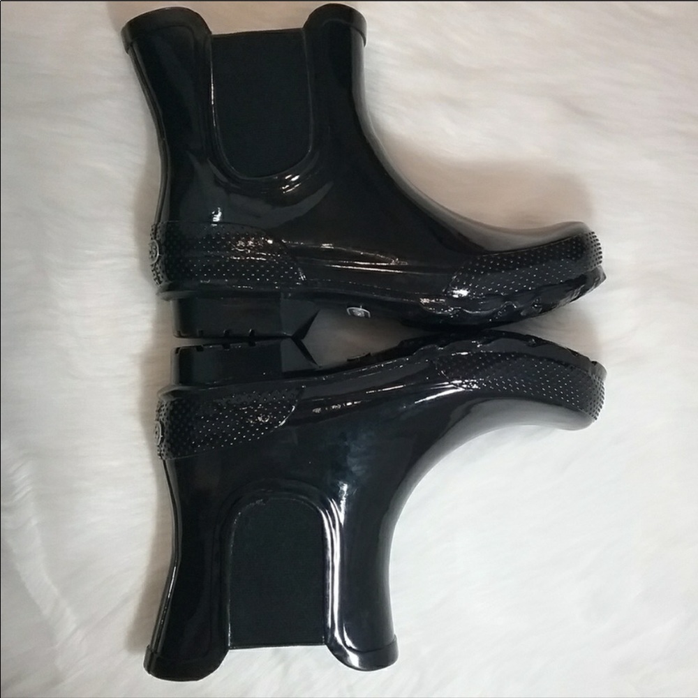 COPY - Crocs Short Rain Boots - Picture 6 of 7